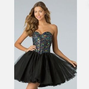 Narianna Elegant Black Dress